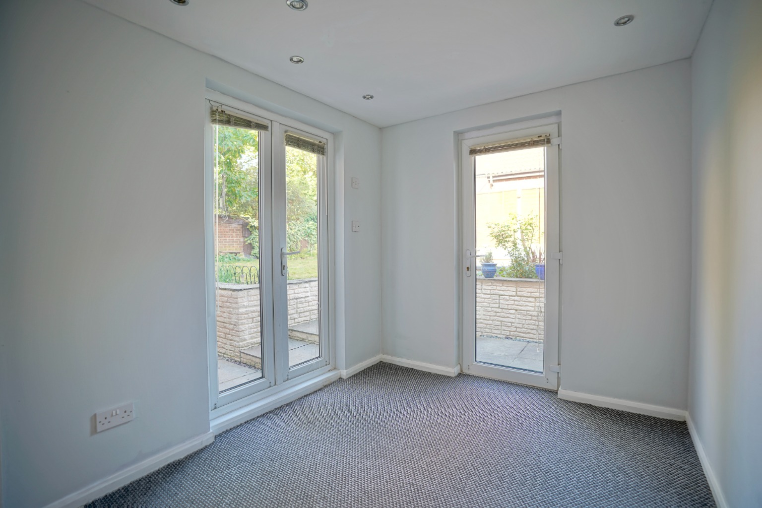 4 bed link detached house for sale in Byfield Road, Cambridge  - Property Image 9