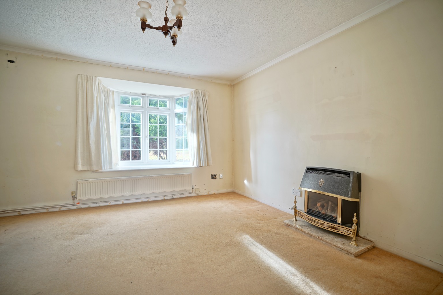 4 bed detached house for sale in Pettis Road, St. Ives 2