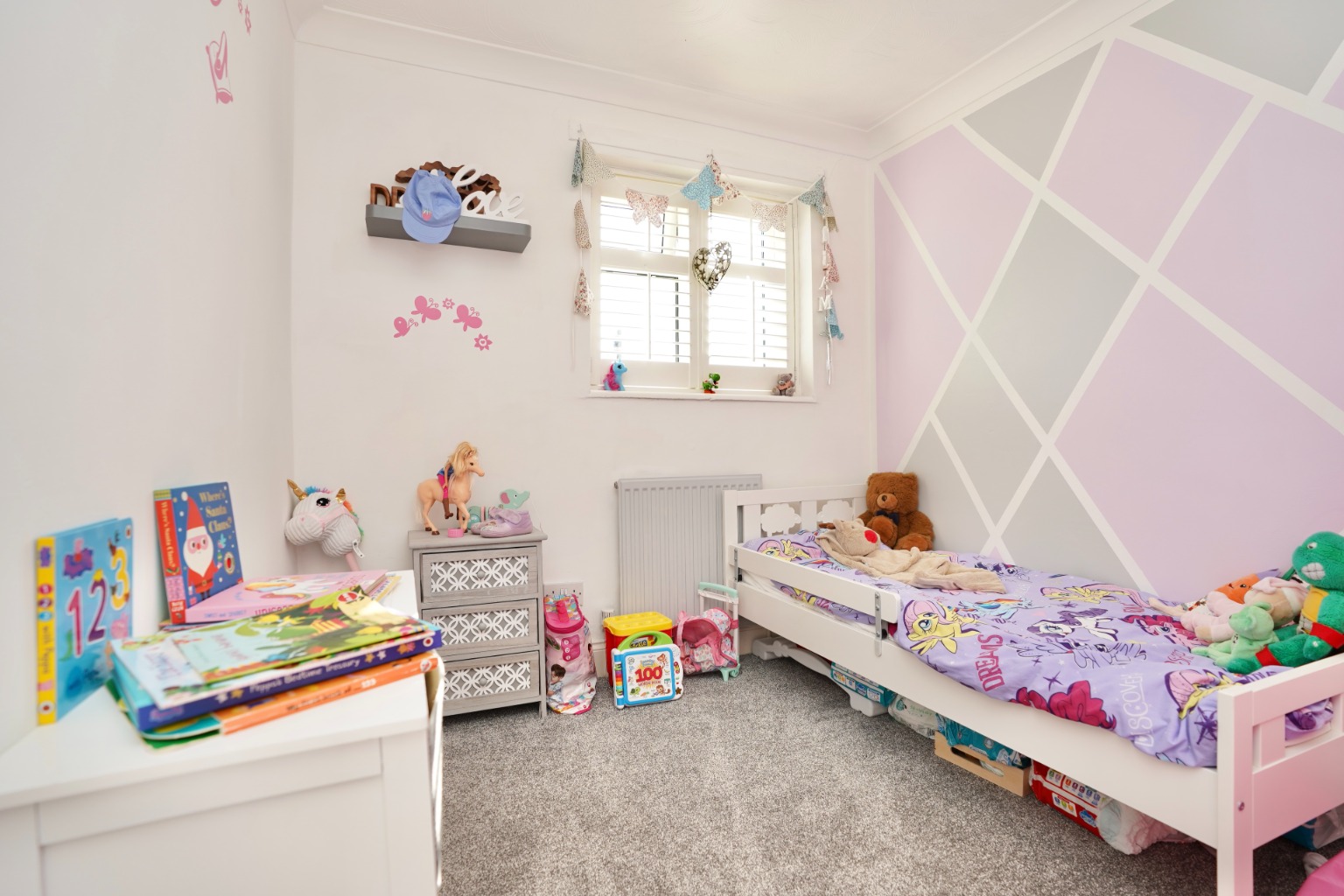 4 bed semi-detached house for sale in Coldhams South, Huntingdon 9