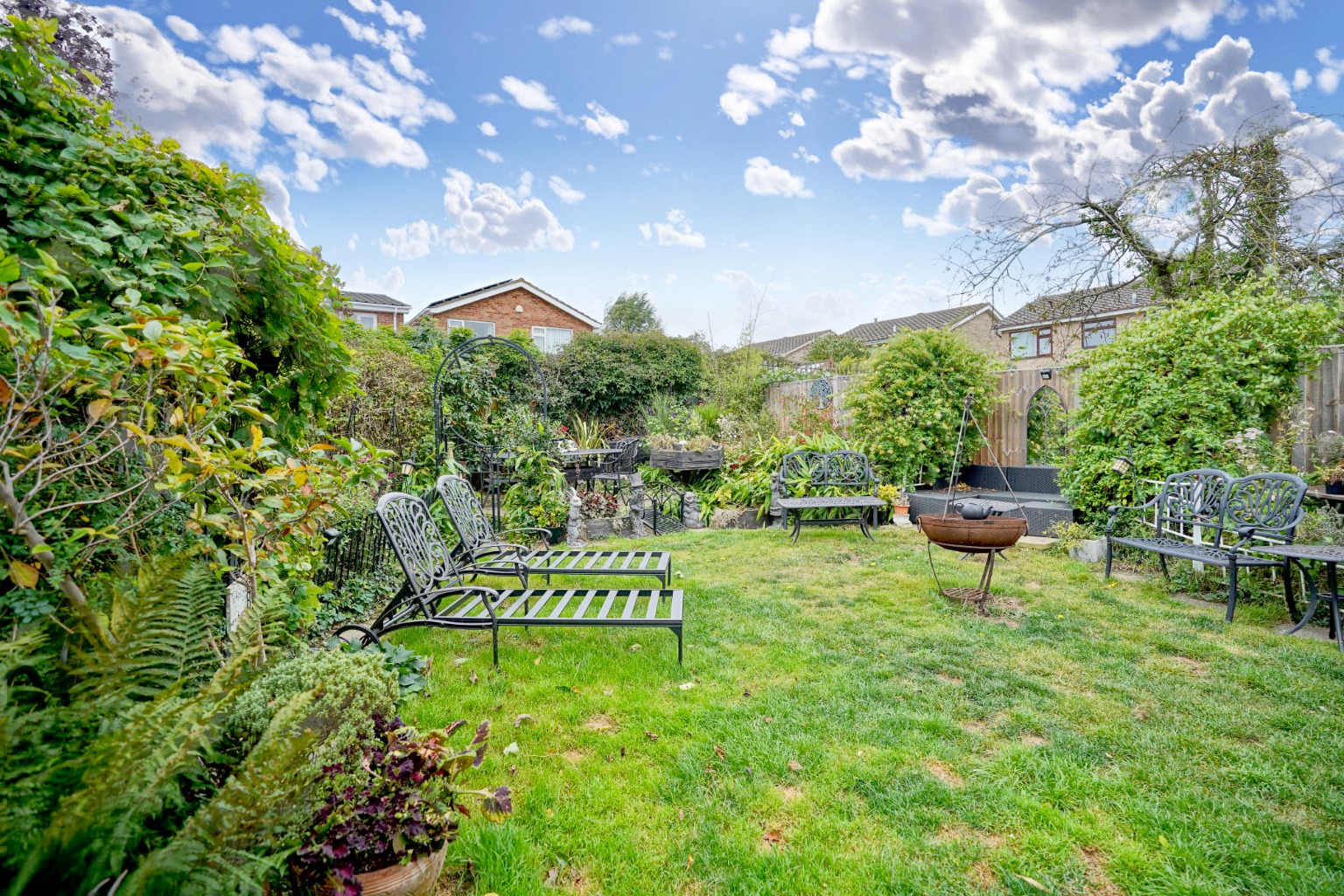 4 bed detached house for sale in St Marys Road, Huntingdon 16