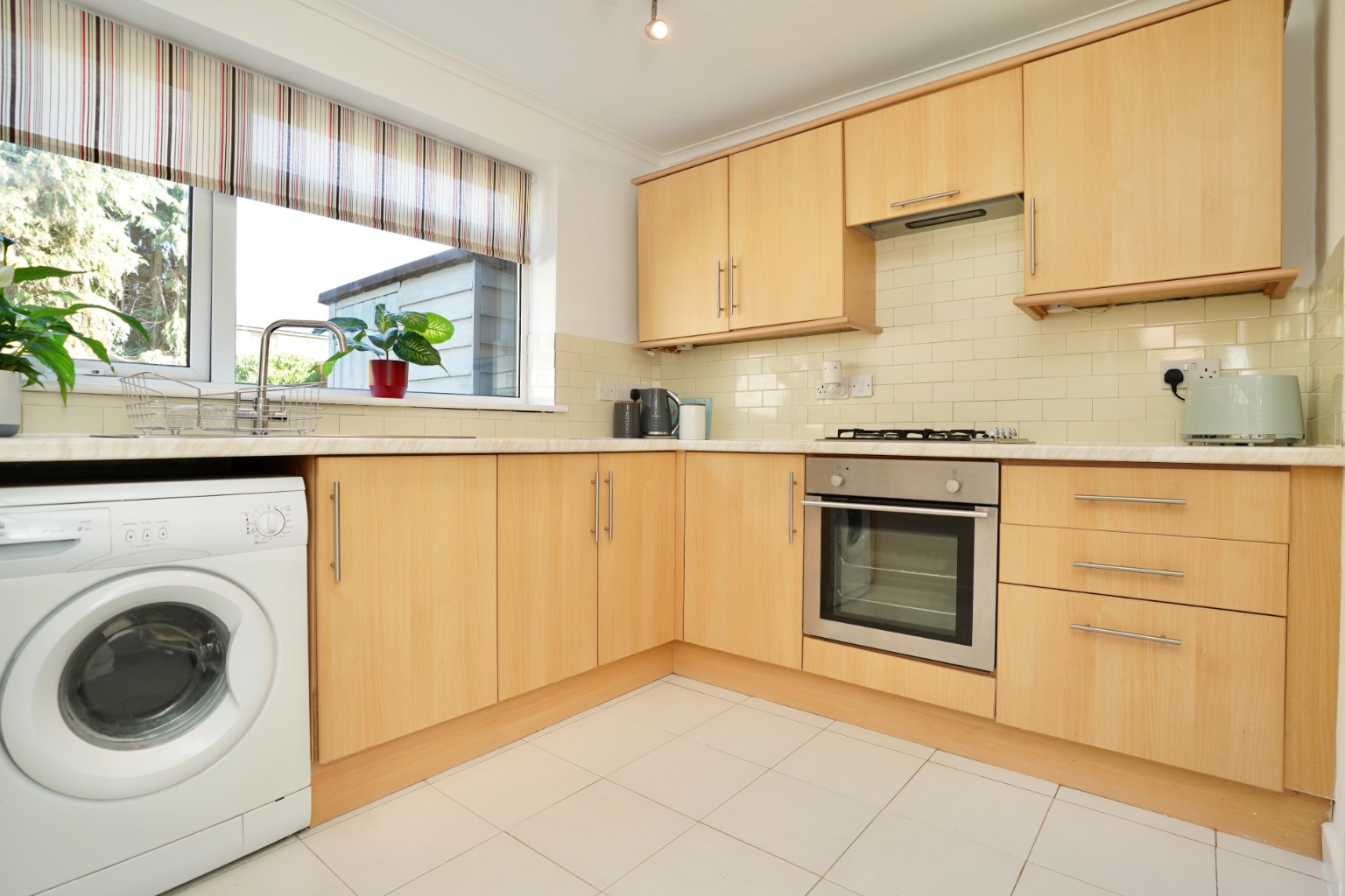 2 bed semi-detached house for sale in Rookery Place, Huntingdon  - Property Image 4