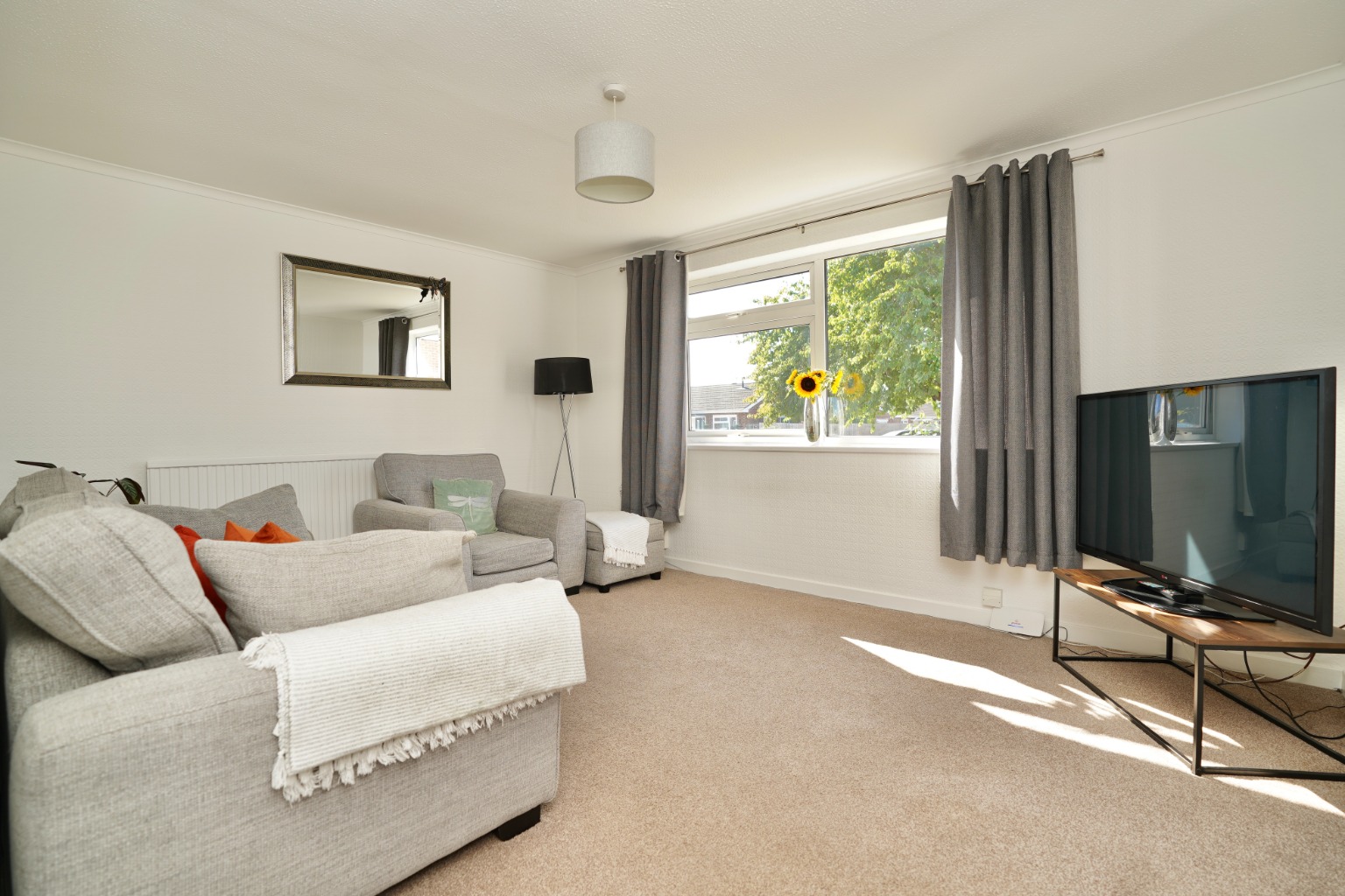 2 bed semi-detached house for sale in Rookery Place, Huntingdon 2