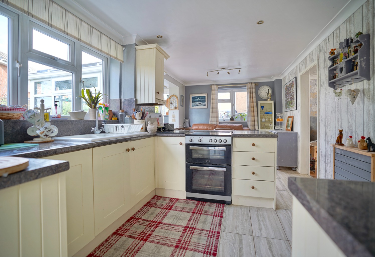 4 bed detached house for sale in Wertheim Way, Huntingdon  - Property Image 5