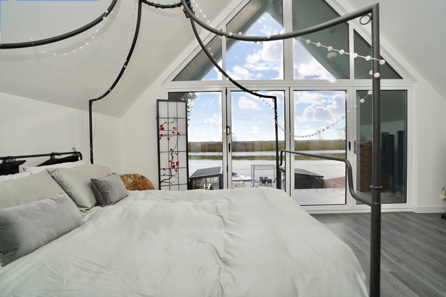 4 bed detached house for sale in High Street, Huntingdon 11