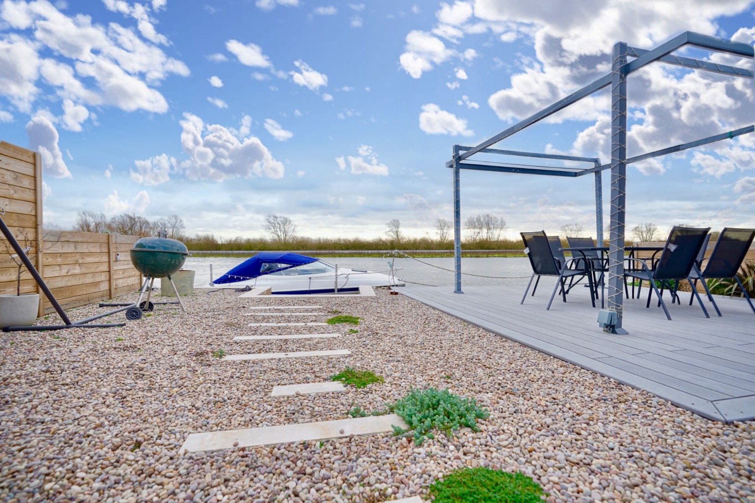 4 bed detached house for sale in High Street, Huntingdon 14