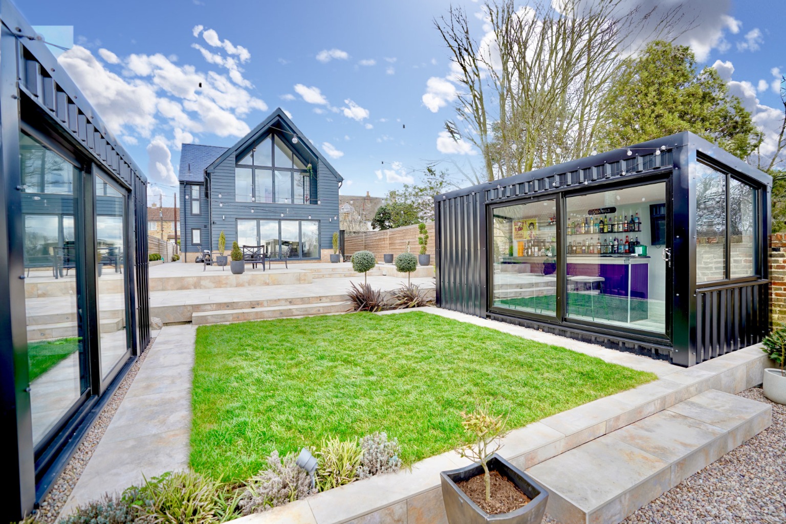 4 bed detached house for sale in High Street, Huntingdon, PE28