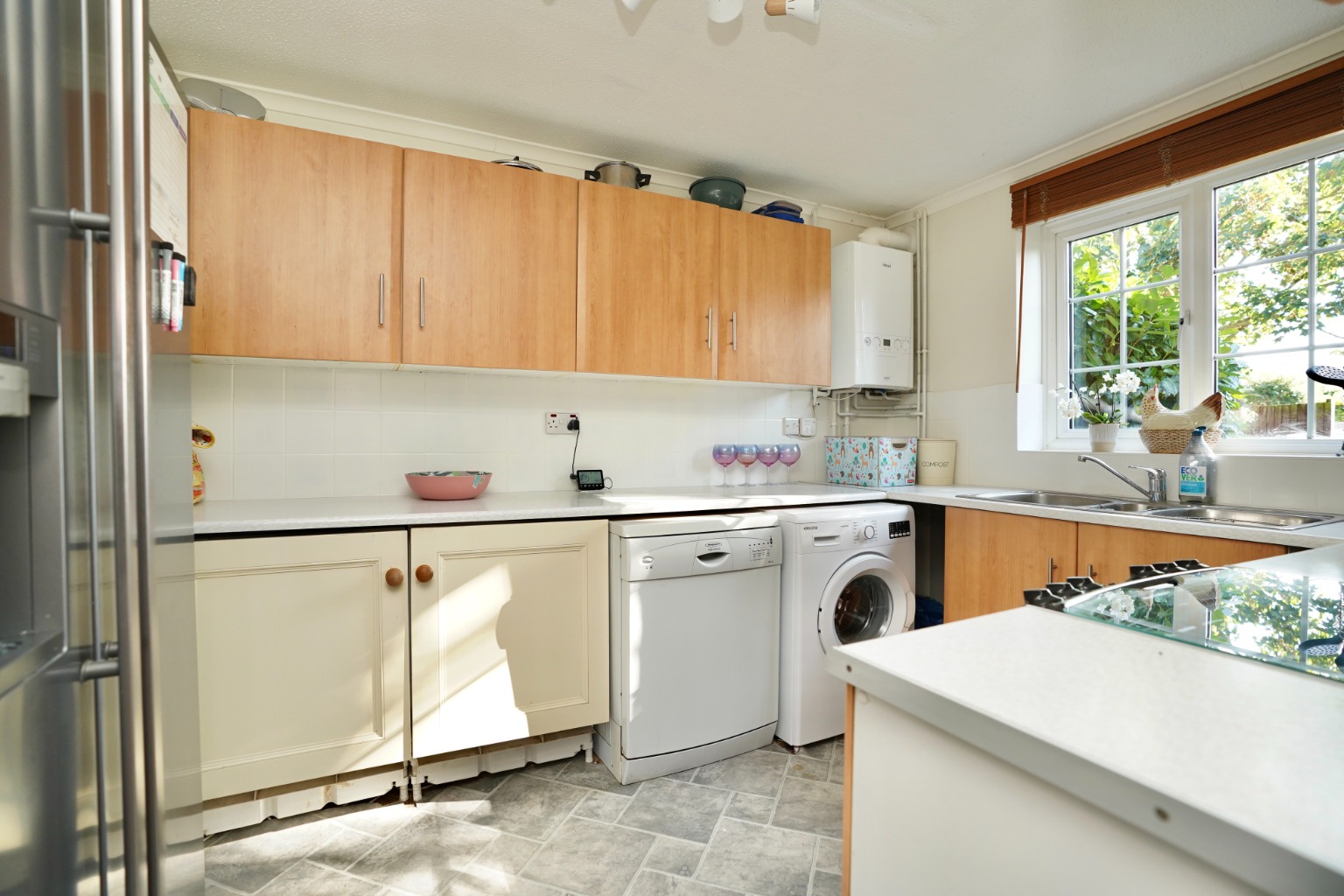 3 bed terraced house for sale in Forsythia Road, St Ives  - Property Image 3