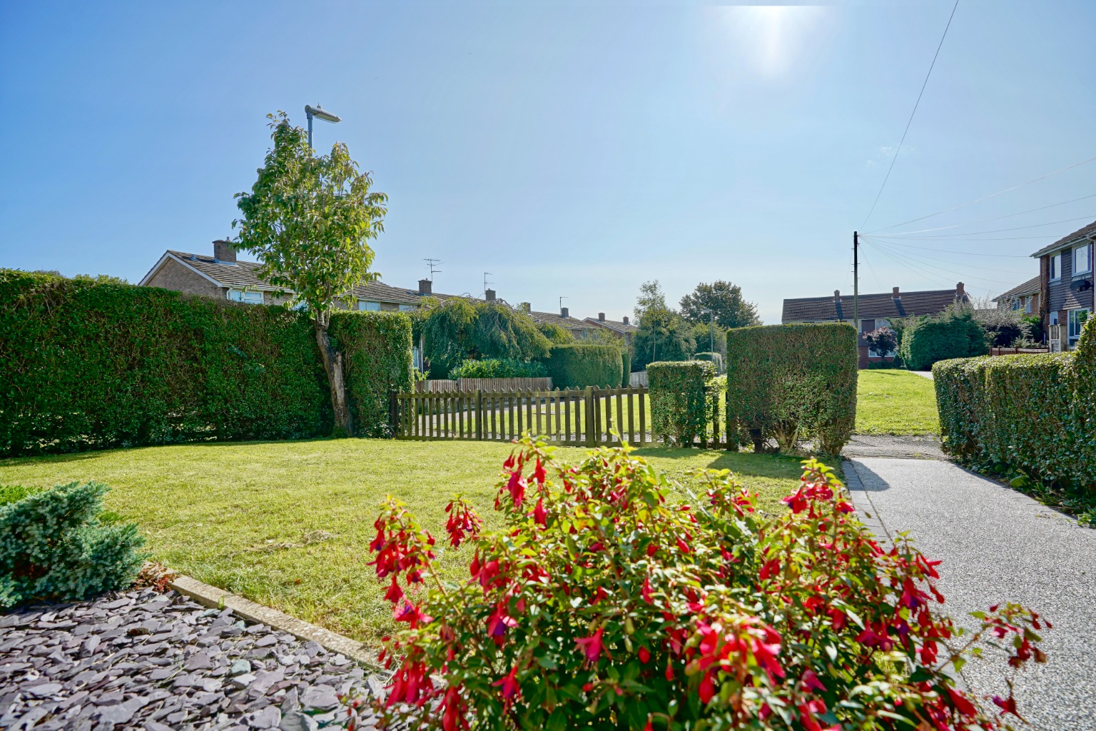 3 bed end of terrace house for sale in Prospero Way, Huntingdon 11