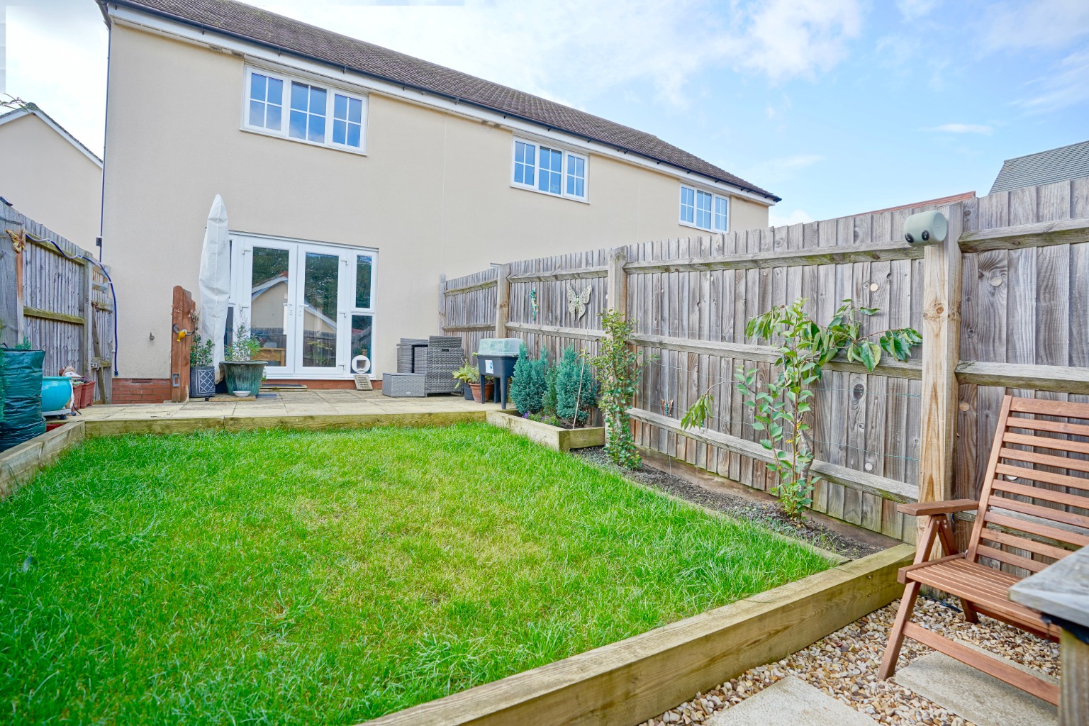2 bed end of terrace house for sale in Summer's Hill Drive, Cambridge - Property Image 1