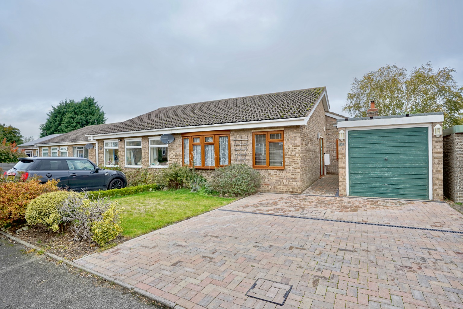 3 bed semi-detached bungalow for sale in Russett Avenue, St. Ives 4