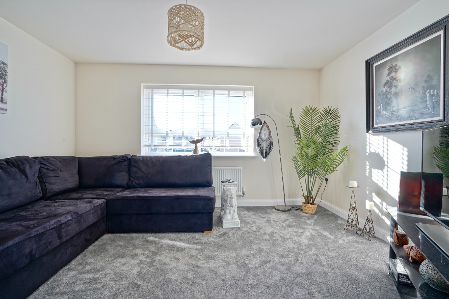 3 bed semi-detached house for sale in Gumcester Way, Huntingdon 2