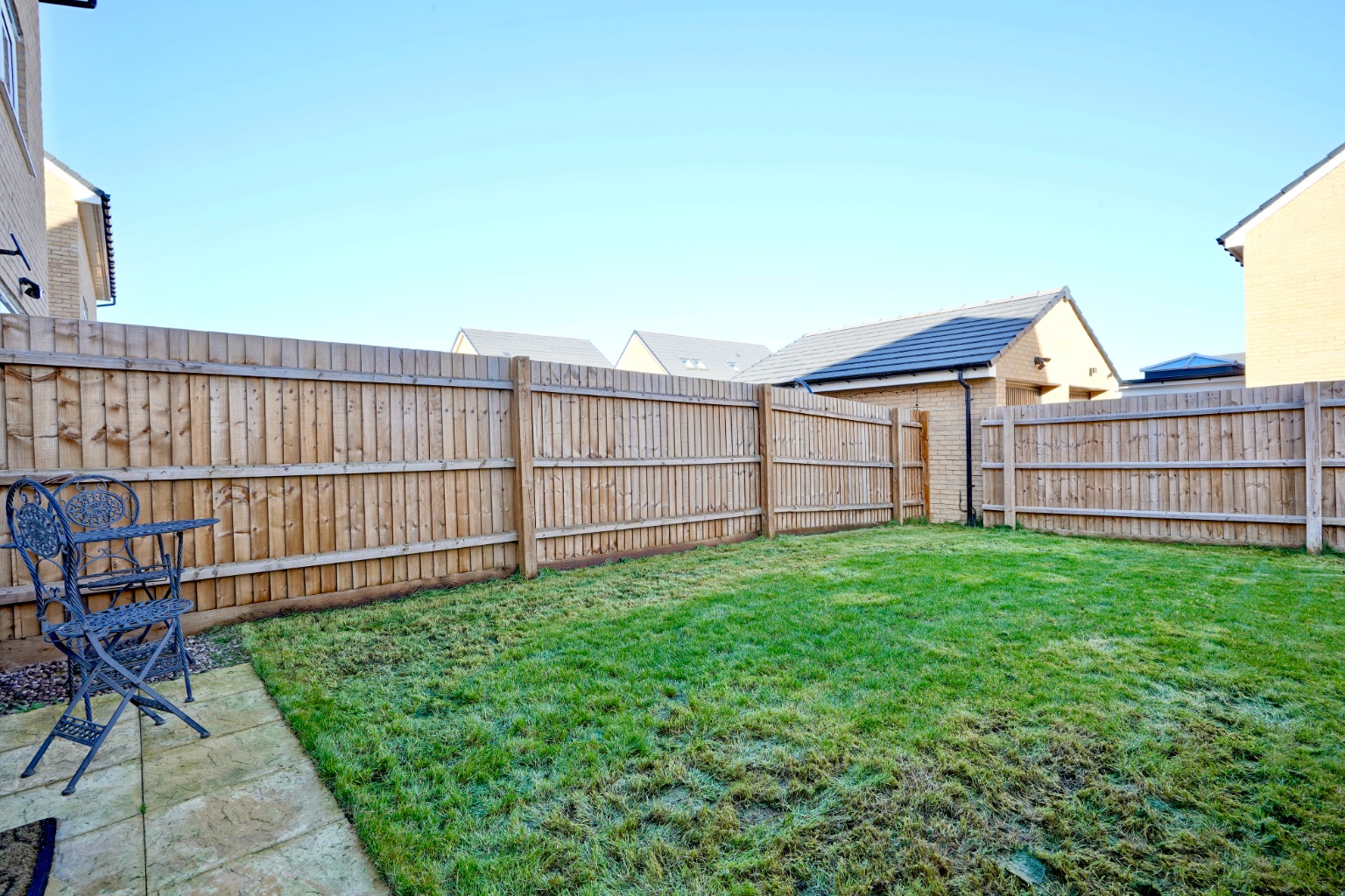 3 bed semi-detached house for sale in Gumcester Way, Huntingdon  - Property Image 14