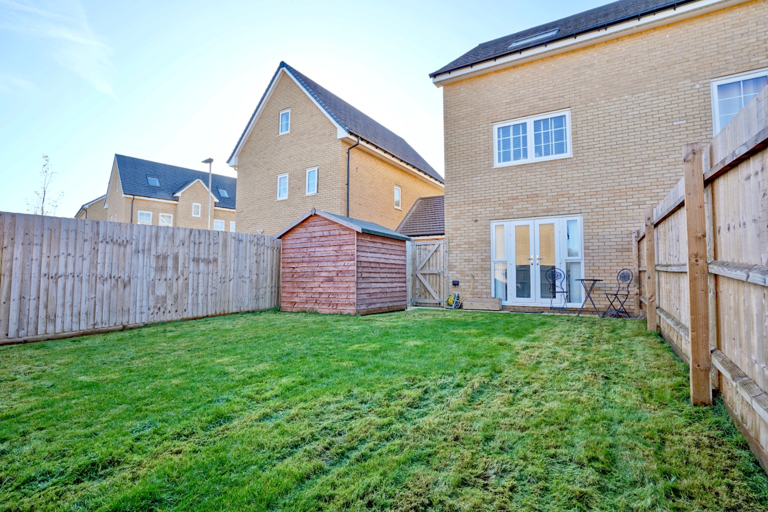 3 bed semi-detached house for sale in Gumcester Way, Huntingdon  - Property Image 4