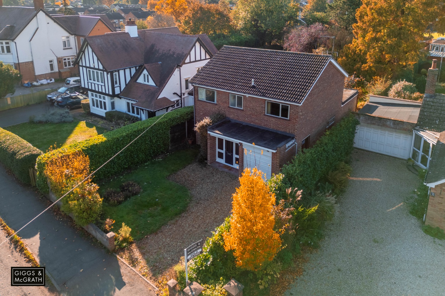 4 bed detached house for sale in Needingworth Road, St. Ives  - Property Image 1