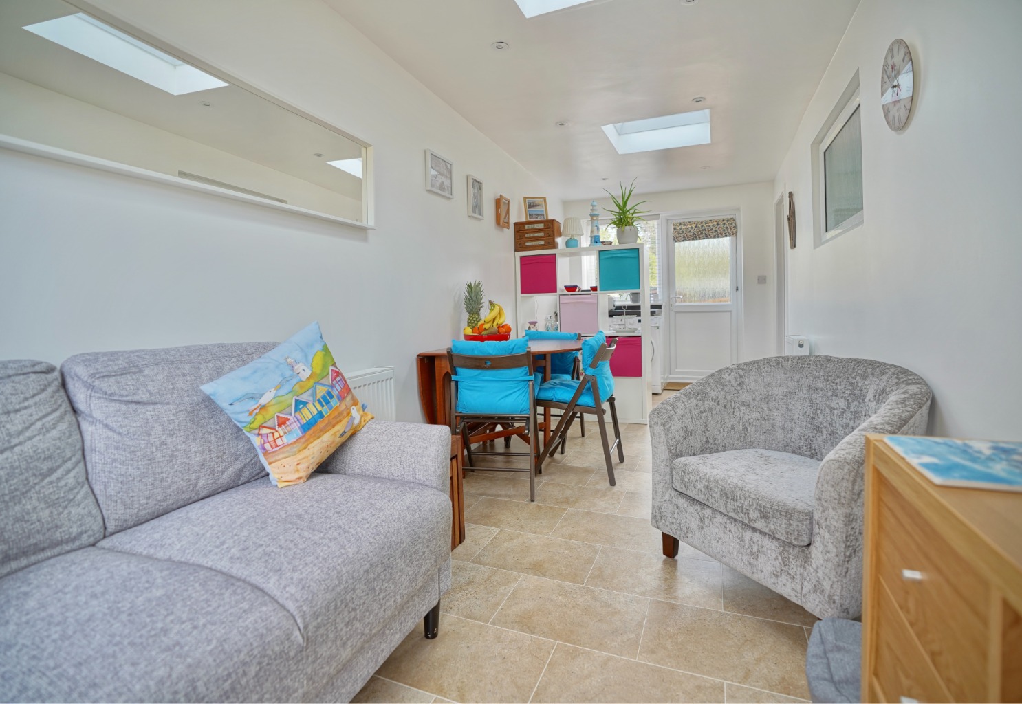 2 bed bungalow for sale in Headlands, Huntingdon  - Property Image 9