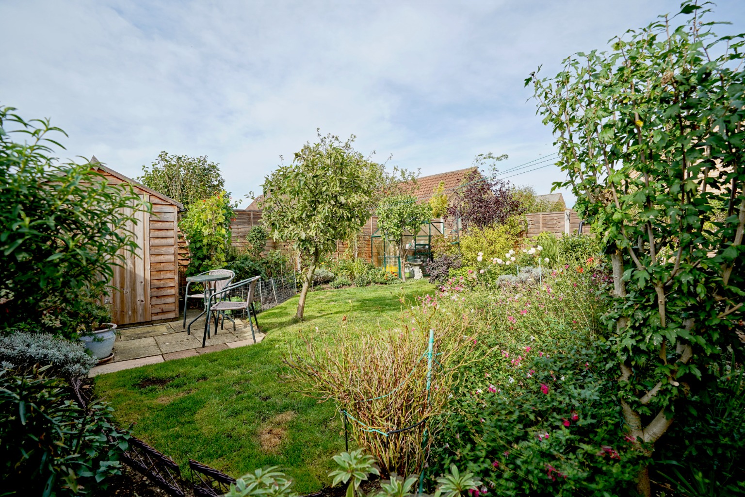 2 bed bungalow for sale in Headlands, Huntingdon 14