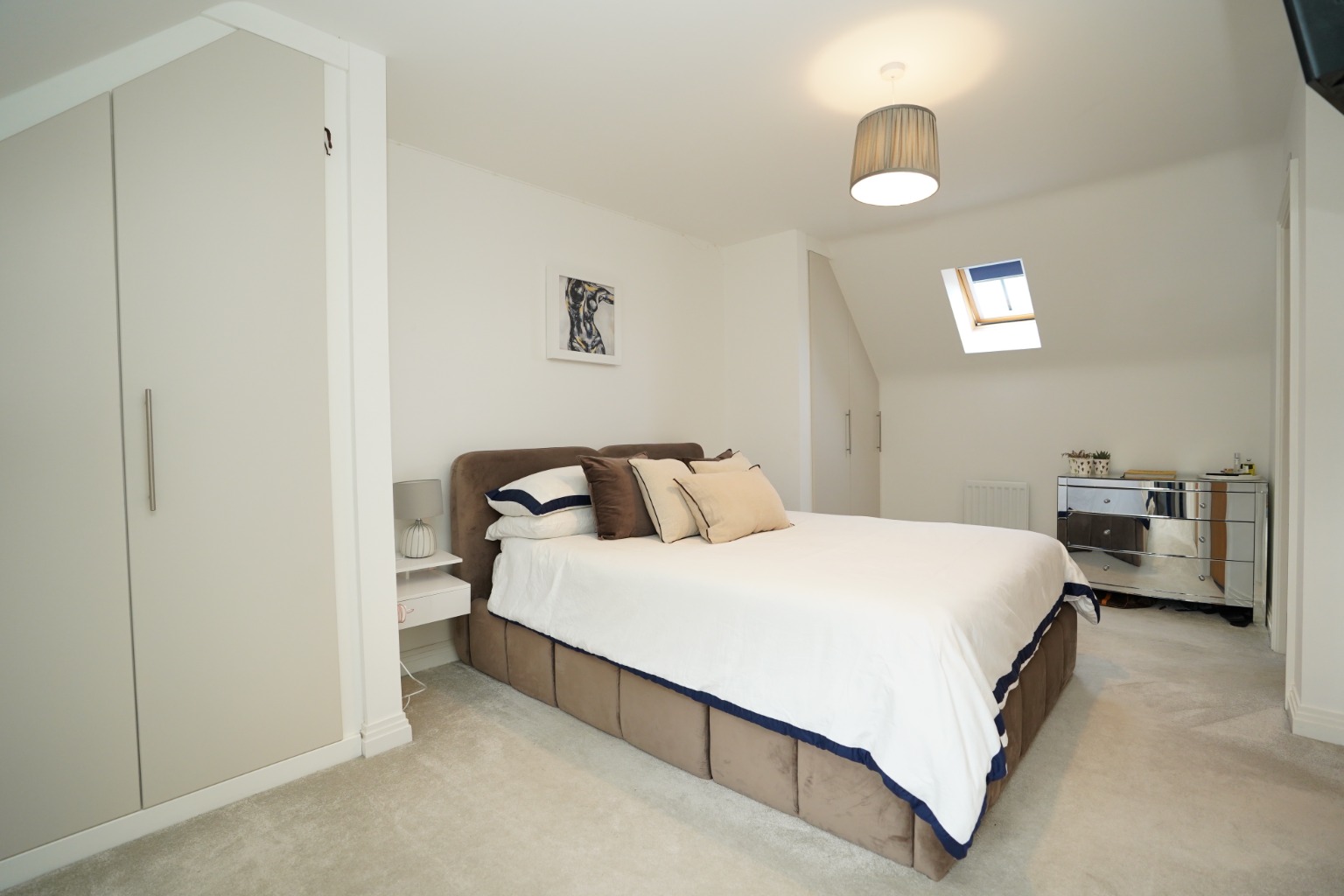 3 bed terraced house for sale in Central Avenue, Cambridgeshire 10