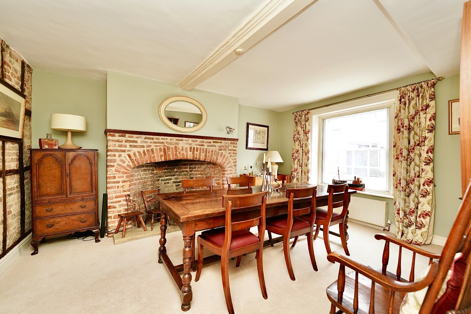 4 bed semi-detached house for sale in High Street, Huntingdon  - Property Image 4
