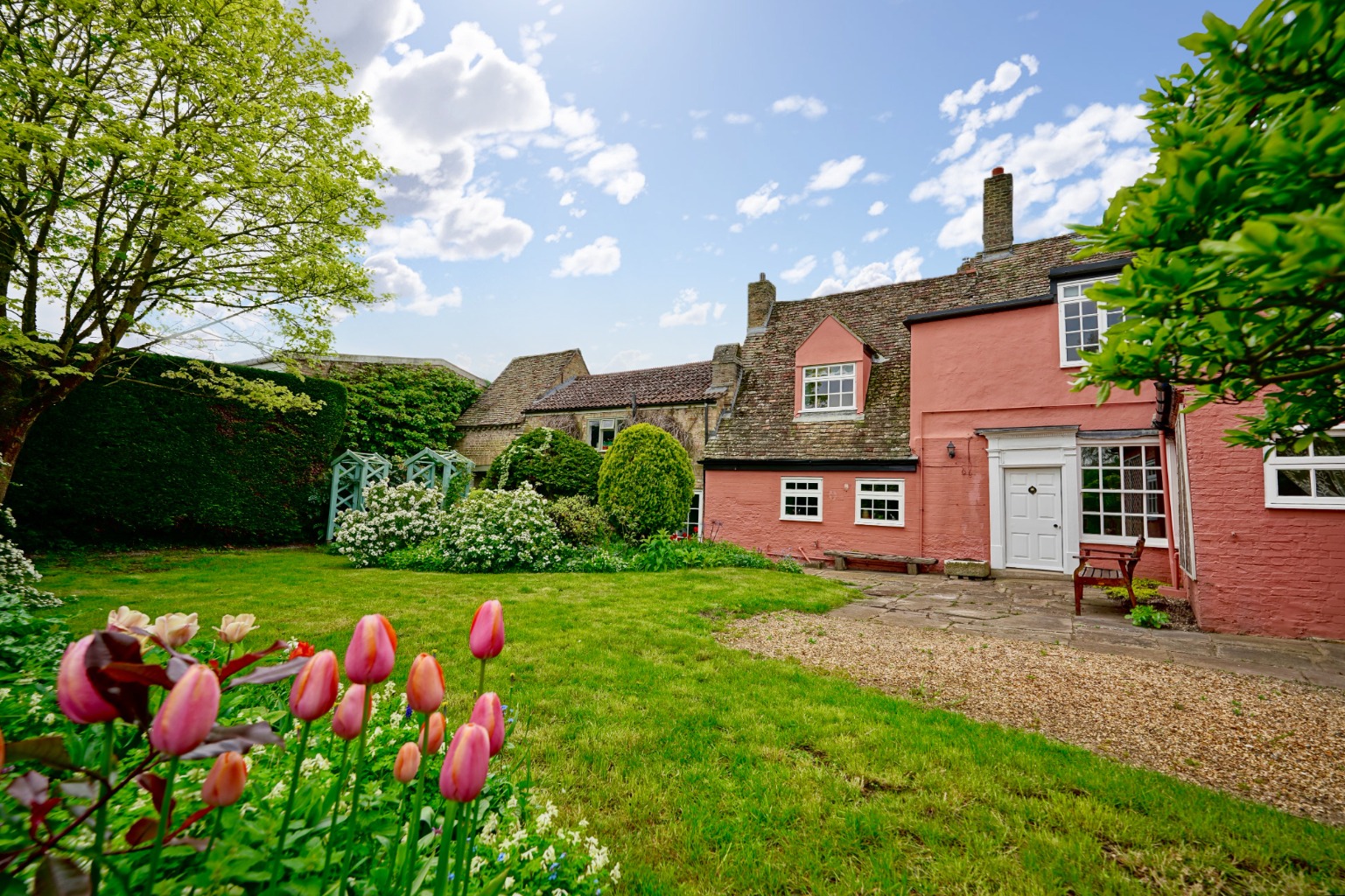 4 bed semi-detached house for sale in High Street, Huntingdon 5