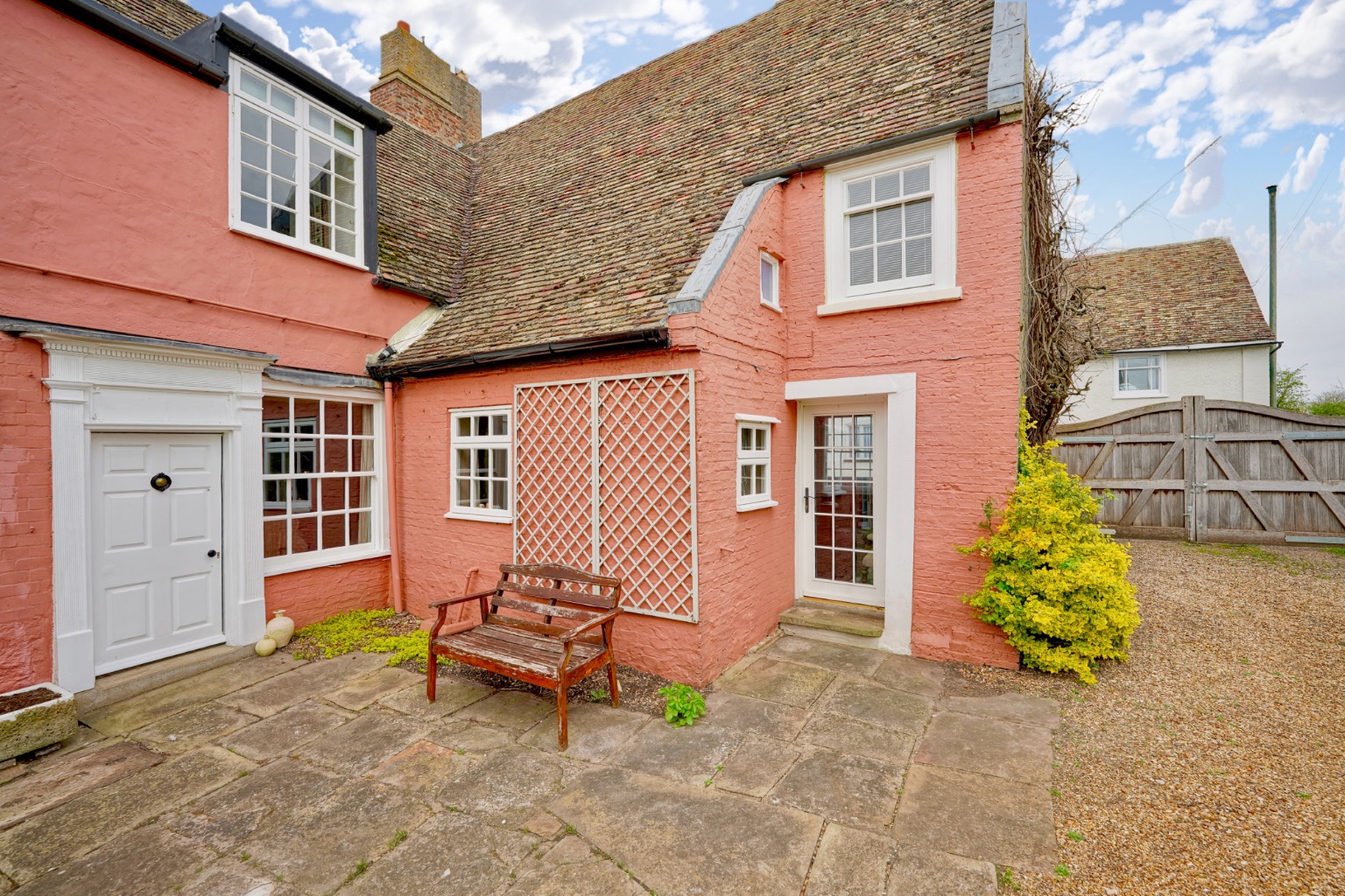 4 bed semi-detached house for sale in High Street, Huntingdon 23