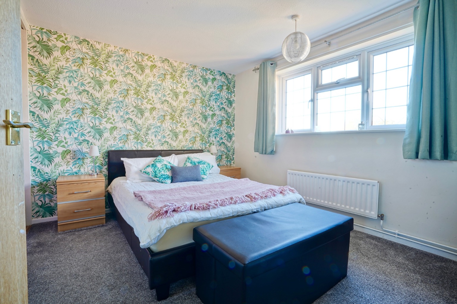 4 bed semi-detached house for sale in Churchill Avenue, Huntingdon 9