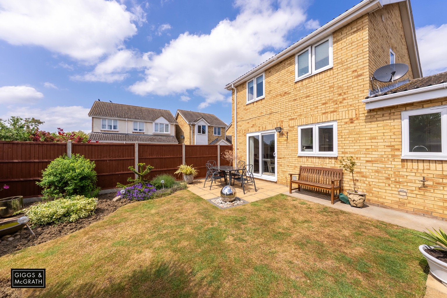 3 bed link detached house for sale in Hillfield, Huntingdon  - Property Image 15