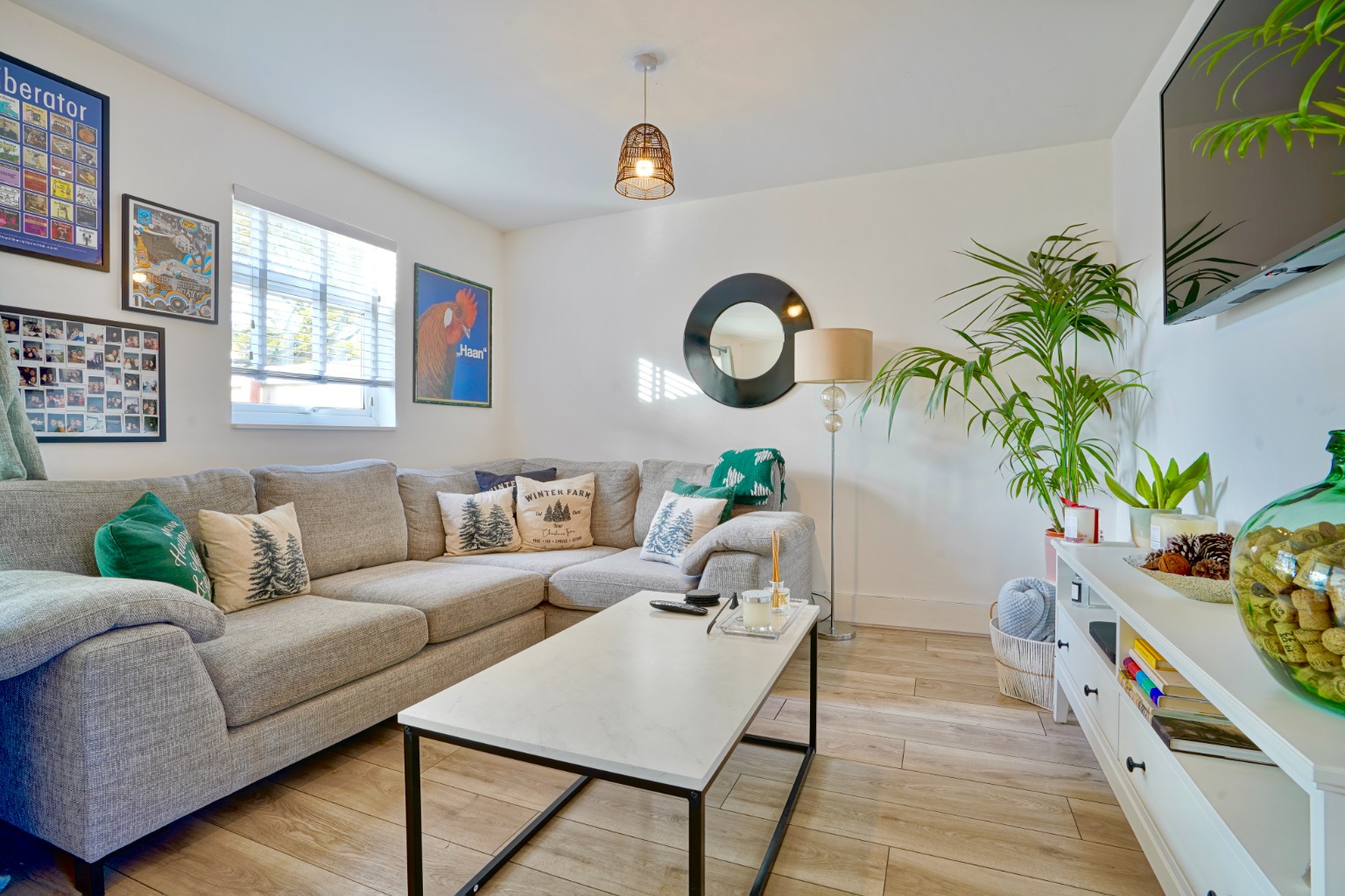 3 bed terraced house for sale in Merton Walk, Huntingdon 1