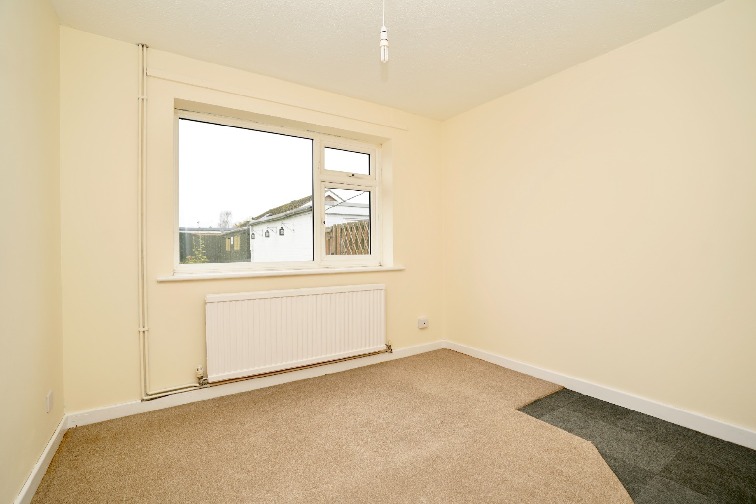 2 bed semi-detached bungalow for sale in Ashton Close, St Ives  - Property Image 7