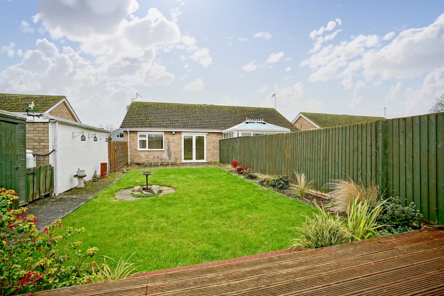 2 bed semi-detached bungalow for sale in Ashton Close, St Ives  - Property Image 10