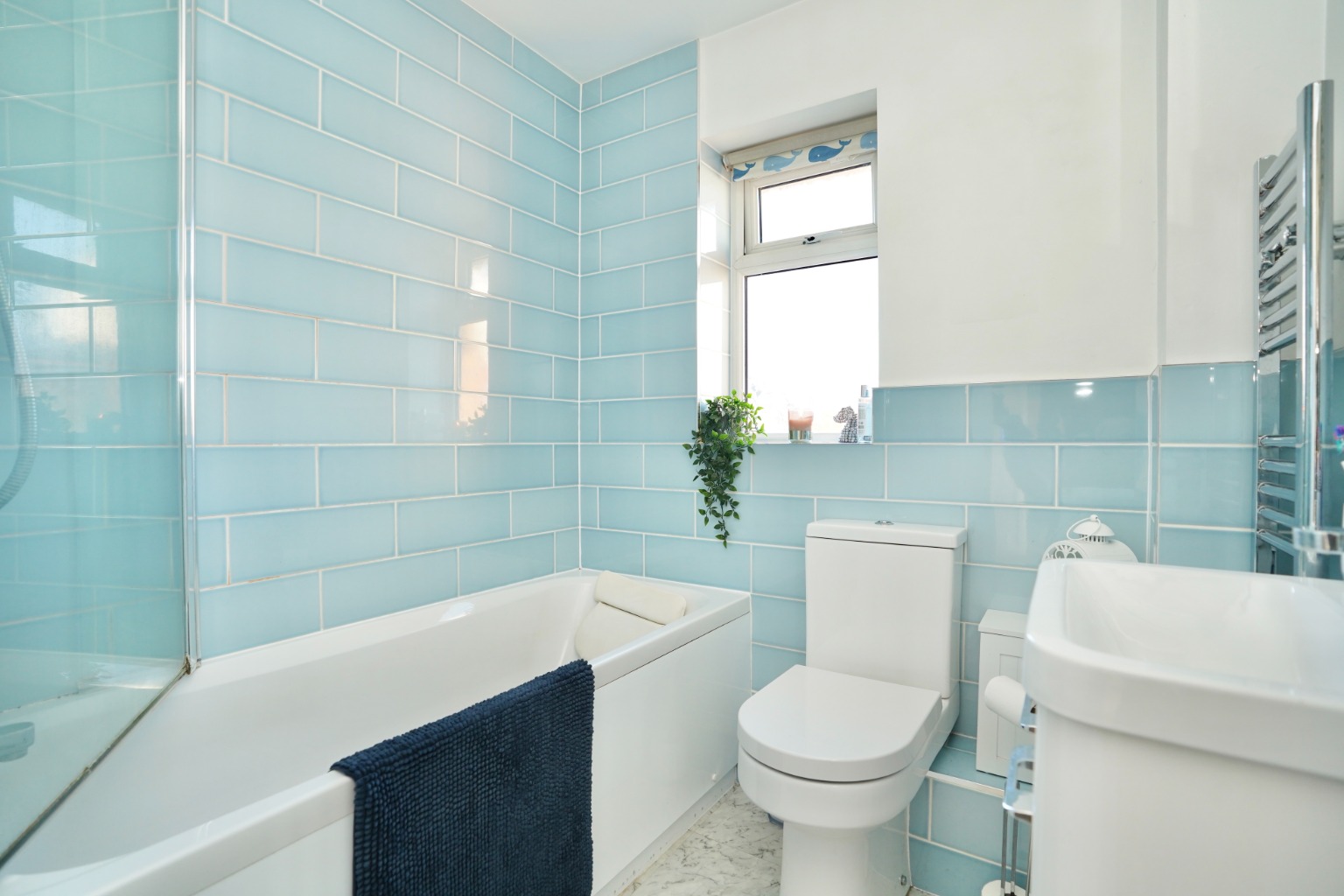 3 bed semi-detached house for sale in Lomax Drive, Huntingdon 7