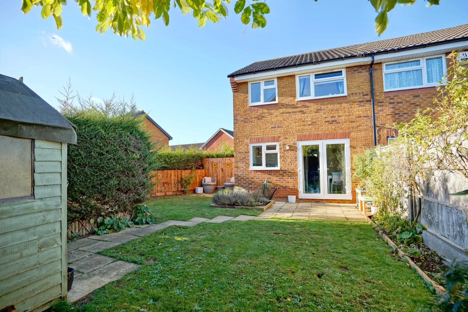 3 bed semi-detached house for sale in Lomax Drive, Huntingdon  - Property Image 9