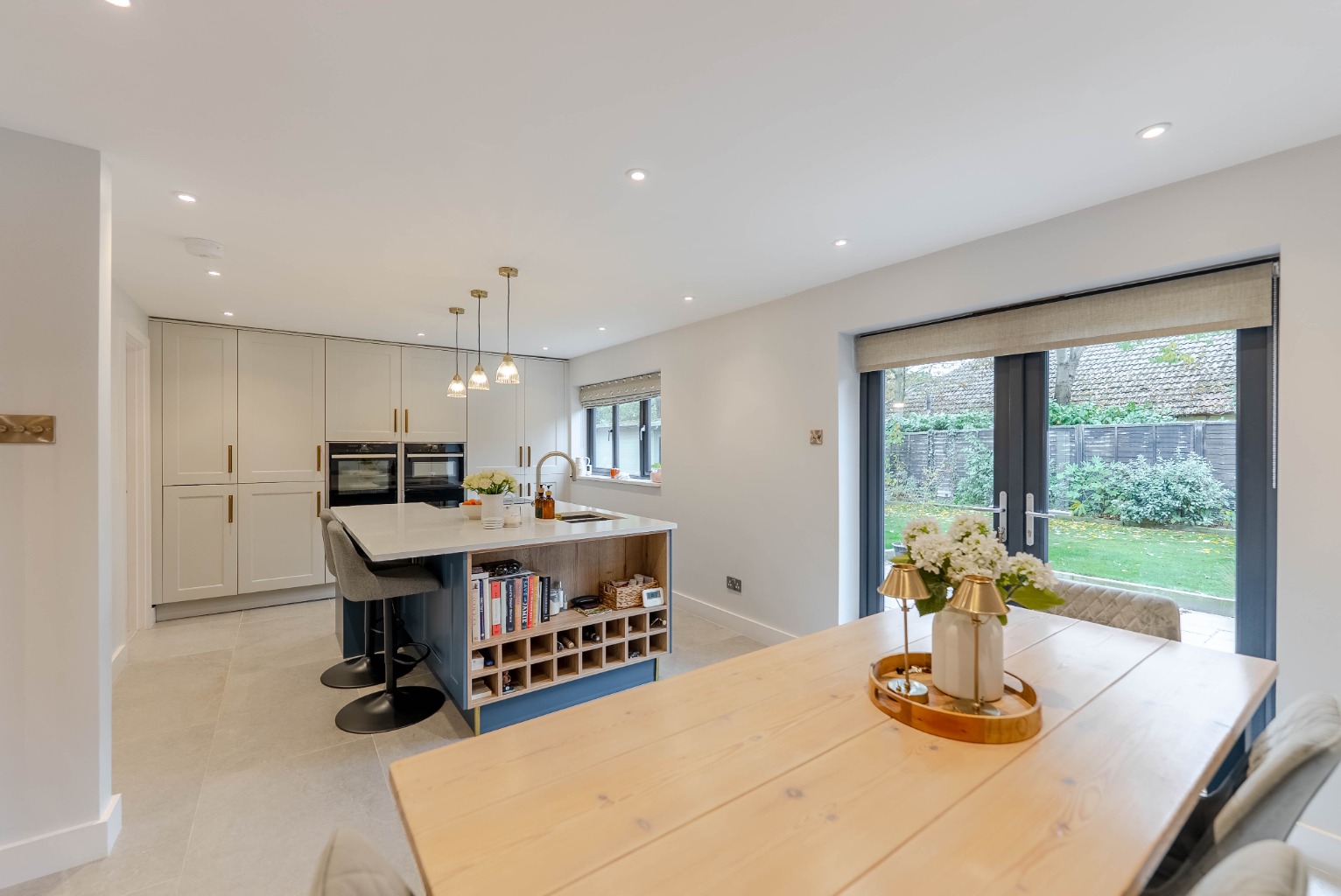 4 bed detached house for sale in Scotts Close, Cambridgeshire  - Property Image 2