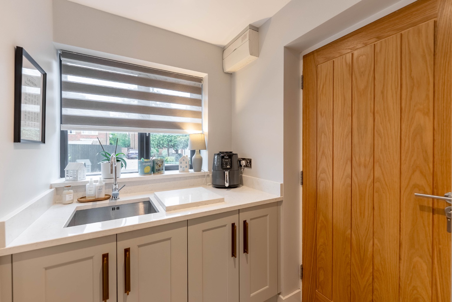 4 bed detached house for sale in Scotts Close, Cambridgeshire 10