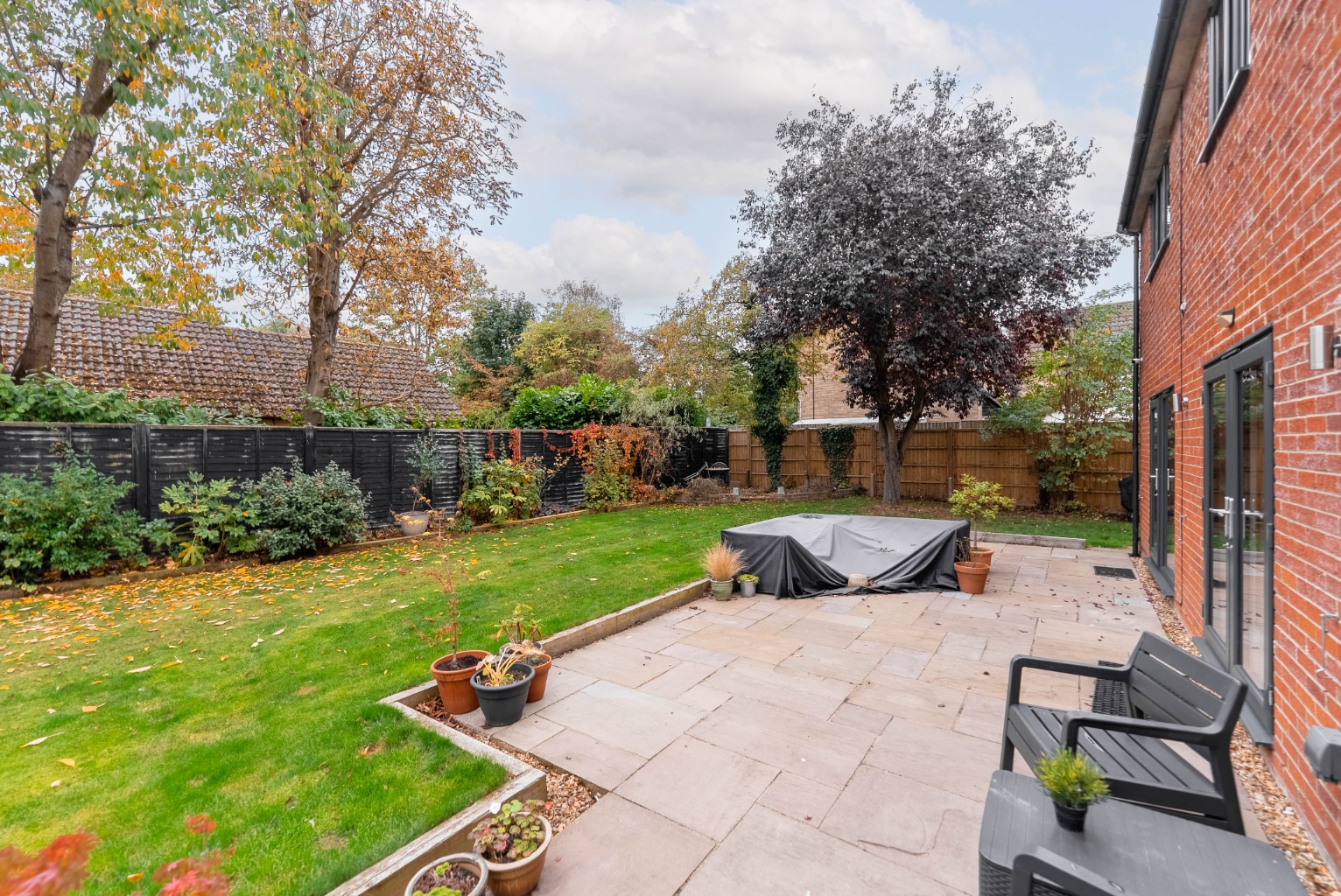 4 bed detached house for sale in Scotts Close, Cambridgeshire  - Property Image 22