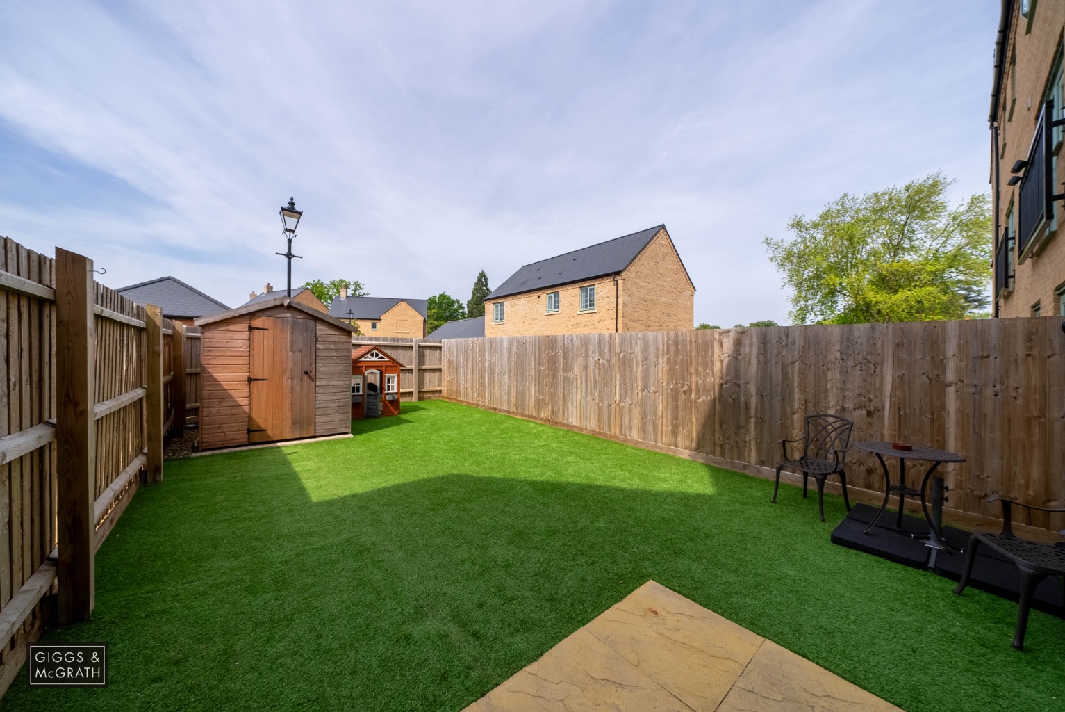 4 bed end of terrace house for sale in Central Avenue, Cambridgeshire  - Property Image 16