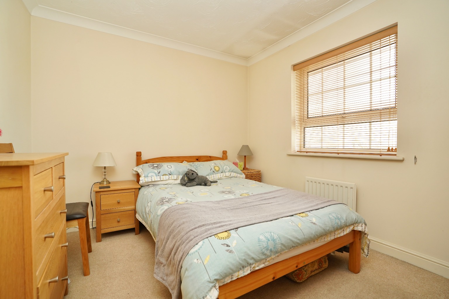 4 bed semi-detached house for sale in Burrows Drive, Huntingdon  - Property Image 12