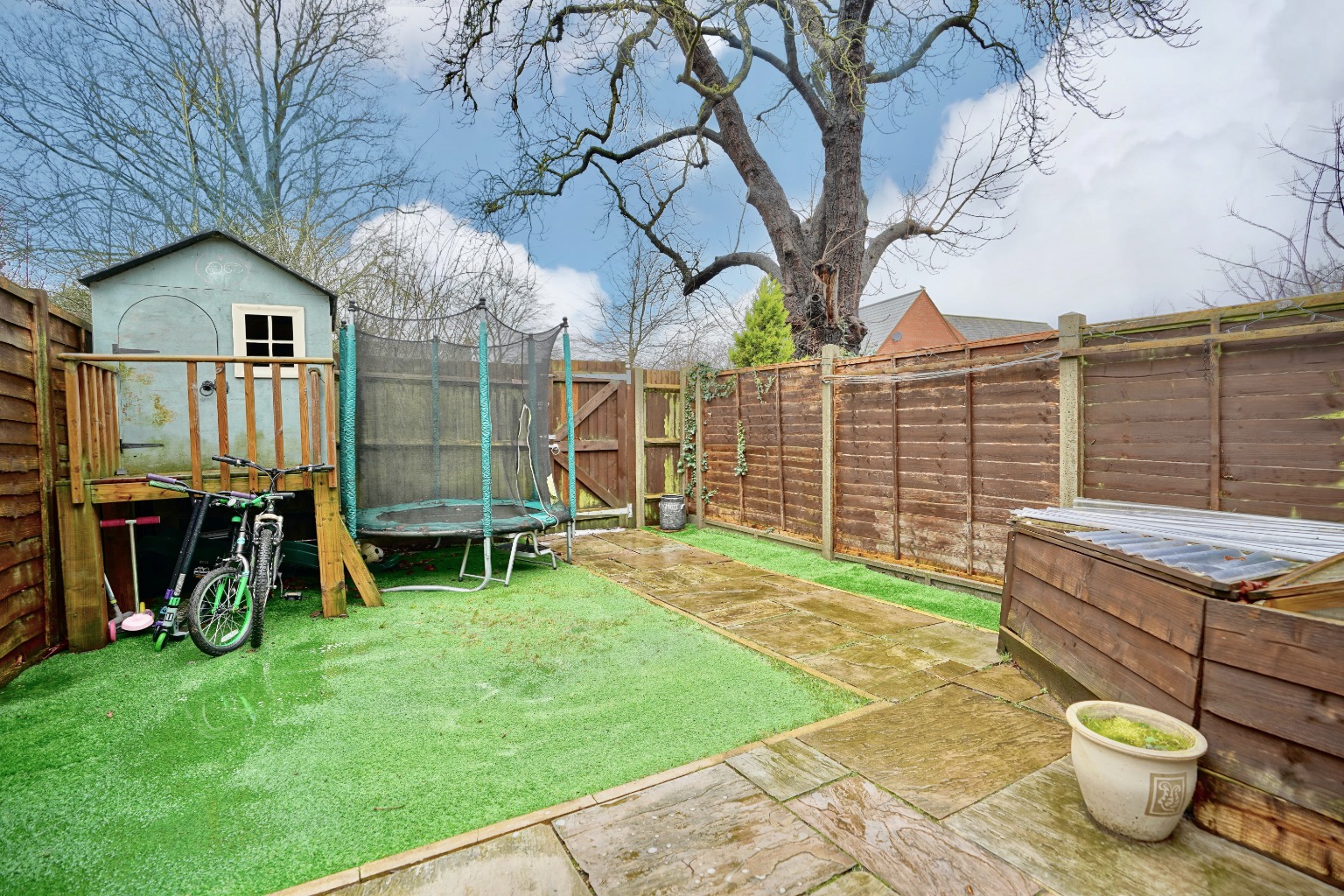 3 bed semi-detached house for sale in Hamden Way, Cambridge  - Property Image 4
