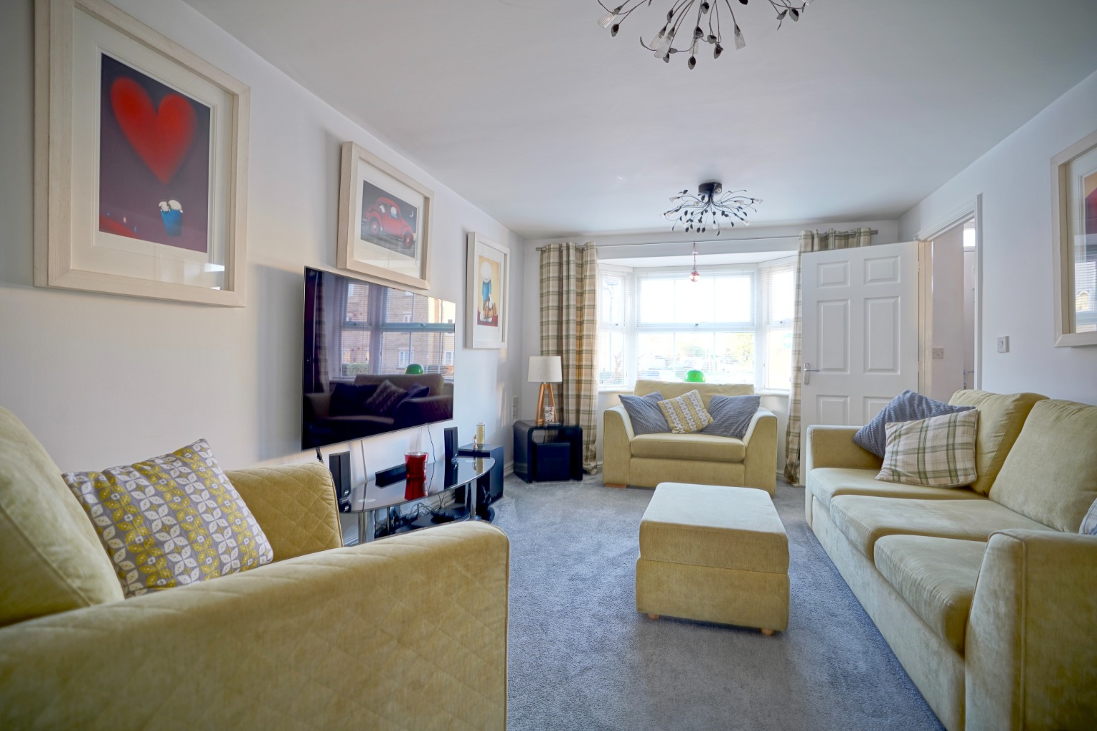 4 bed detached house for sale in North Lodge Drive, Cambridge  - Property Image 6