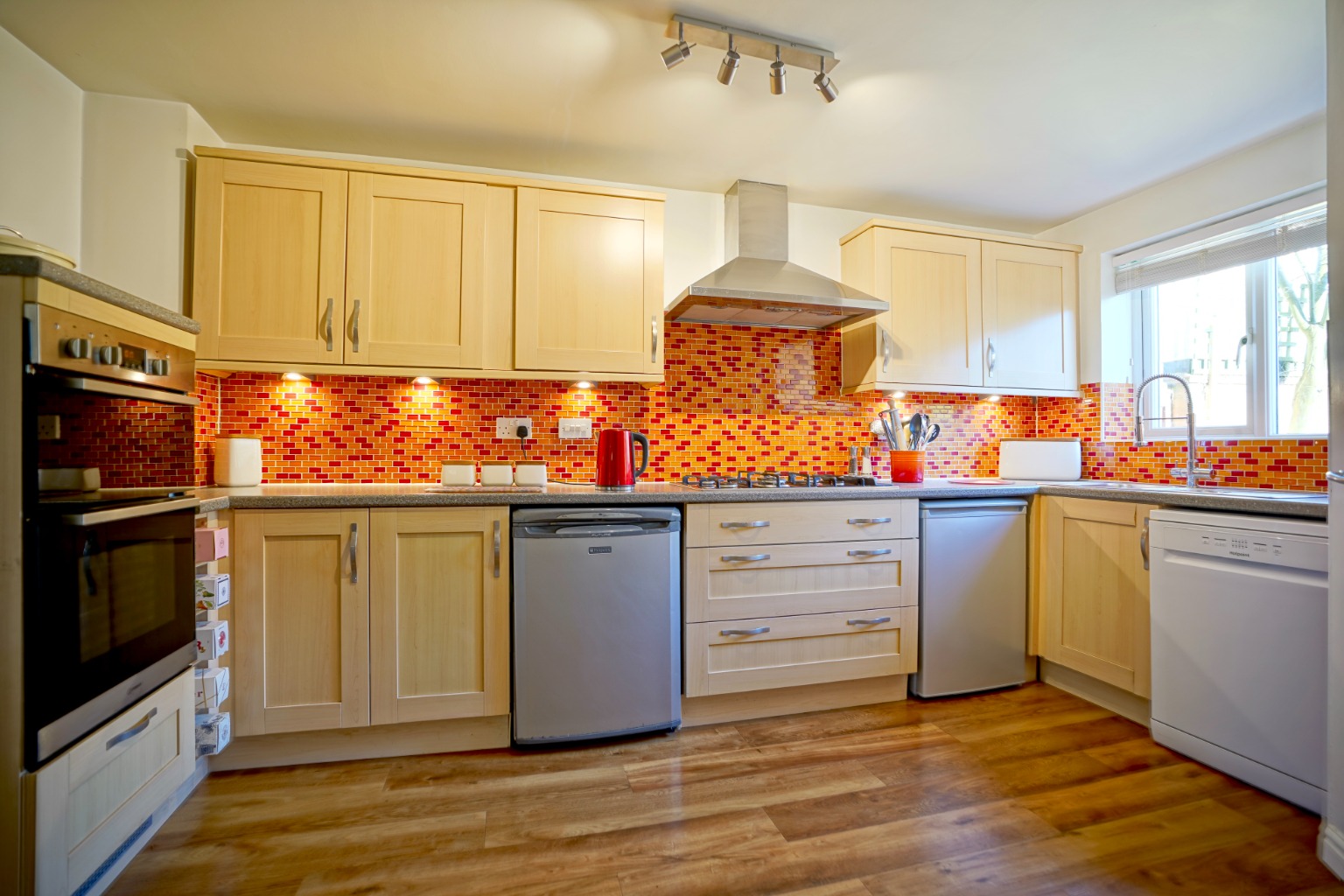 4 bed detached house for sale in North Lodge Drive, Cambridge  - Property Image 3