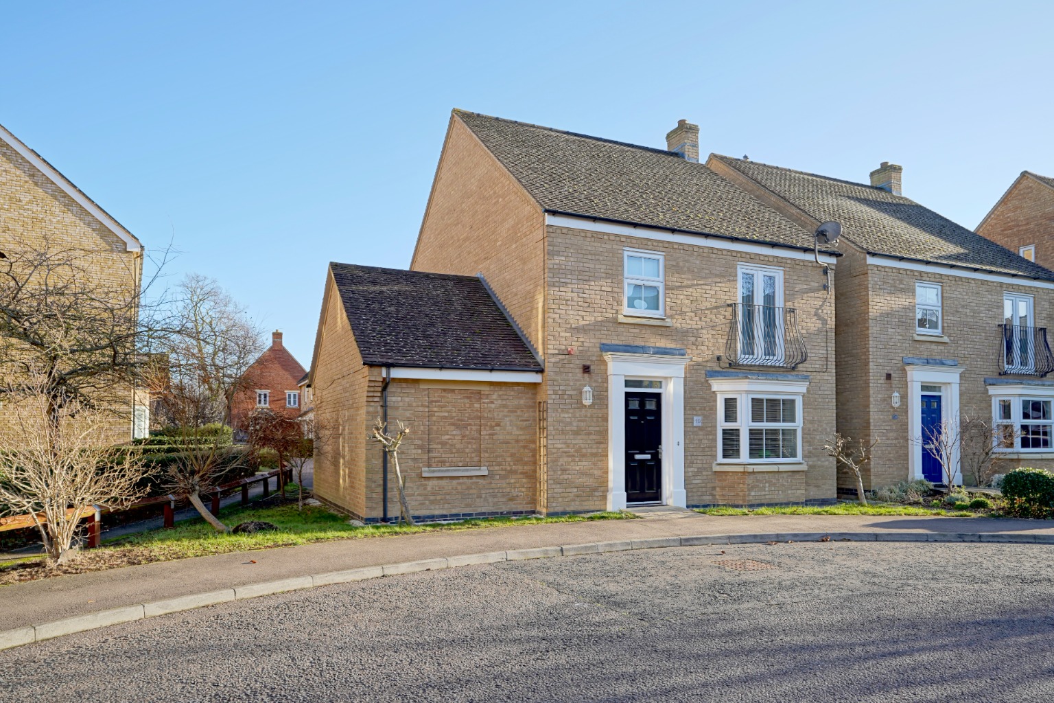 4 bed detached house for sale in North Lodge Drive, Cambridge  - Property Image 1