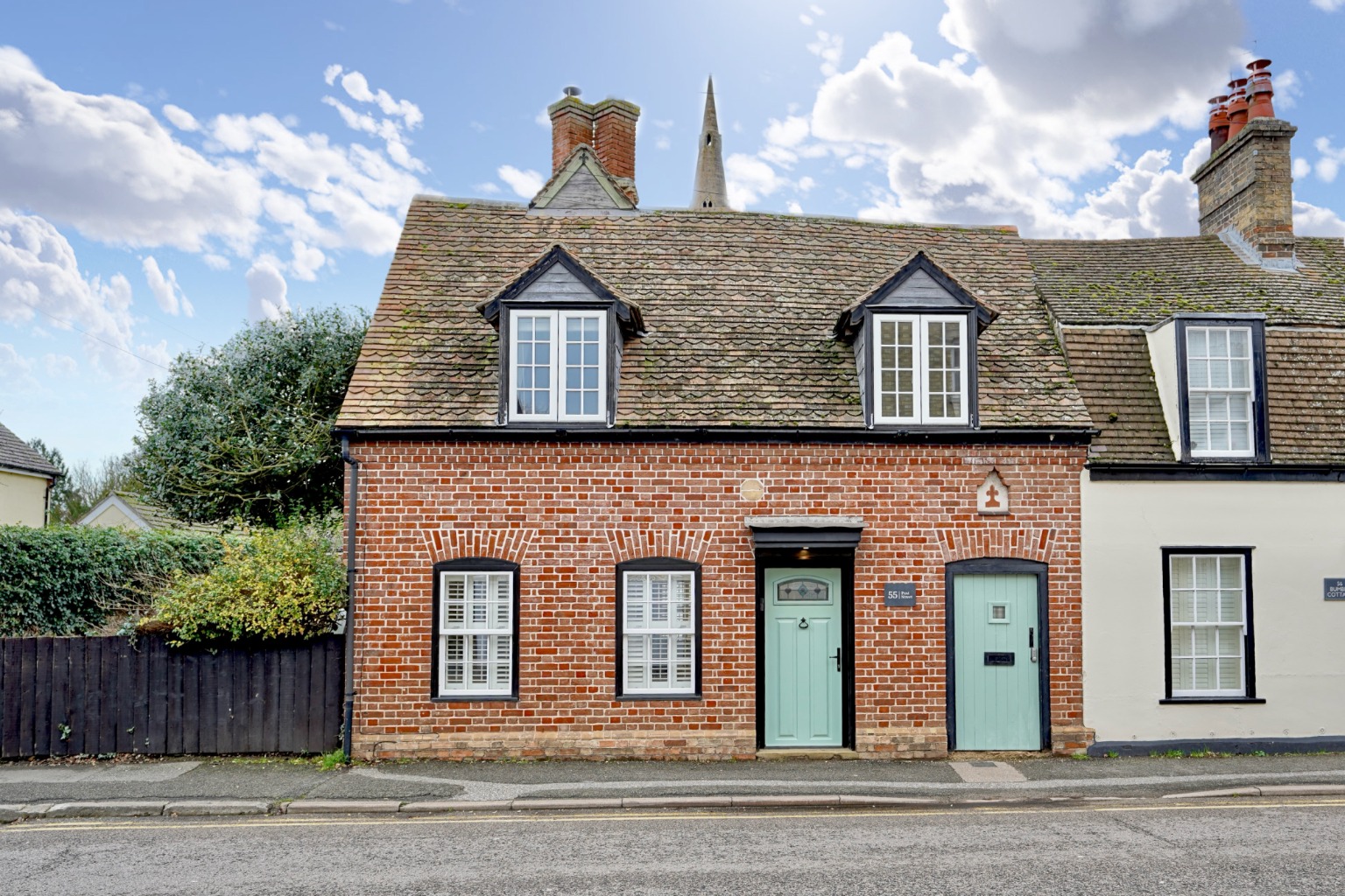 3 bed semi-detached house for sale in Post Street, Huntingdon - Property Image 1