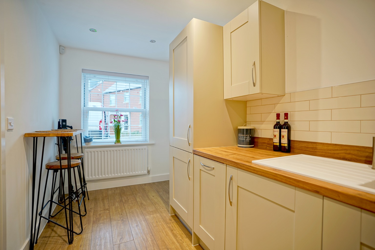 3 bed terraced house for sale in Jaric Lane, Huntingdon  - Property Image 5
