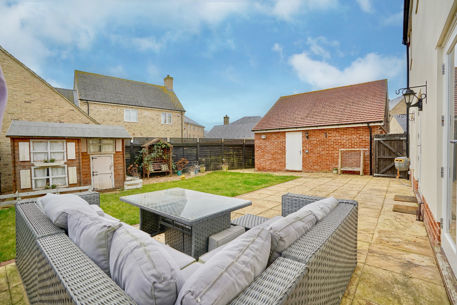 4 bed detached house for sale in Horsfall Road, Huntingdon 13