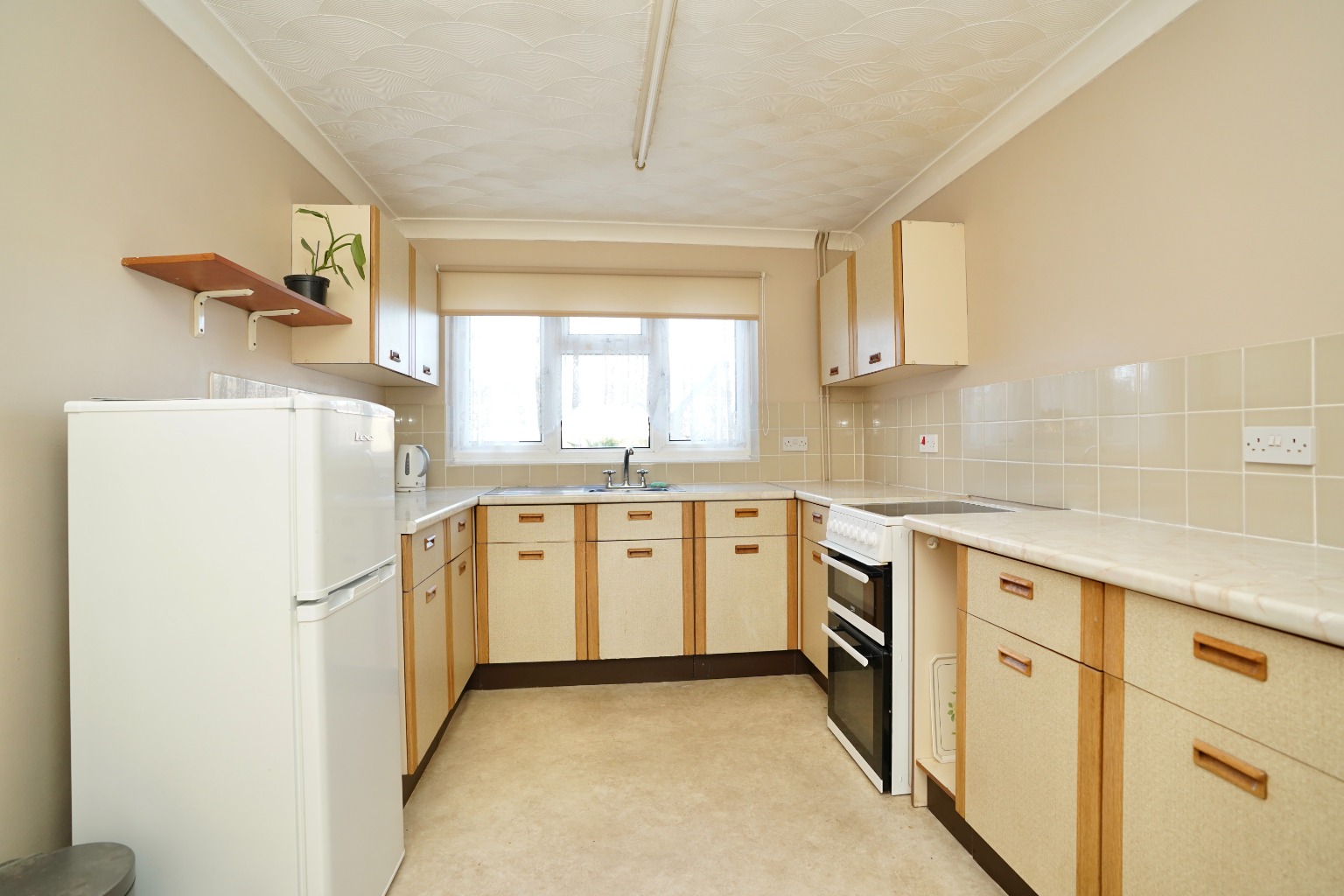 4 bed detached house for sale in Crowhill, Huntingdon 4