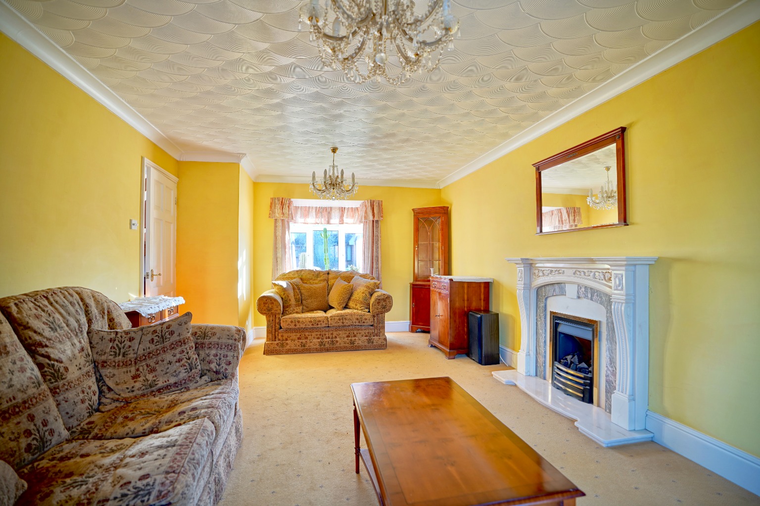4 bed detached house for sale in Crowhill, Huntingdon  - Property Image 2