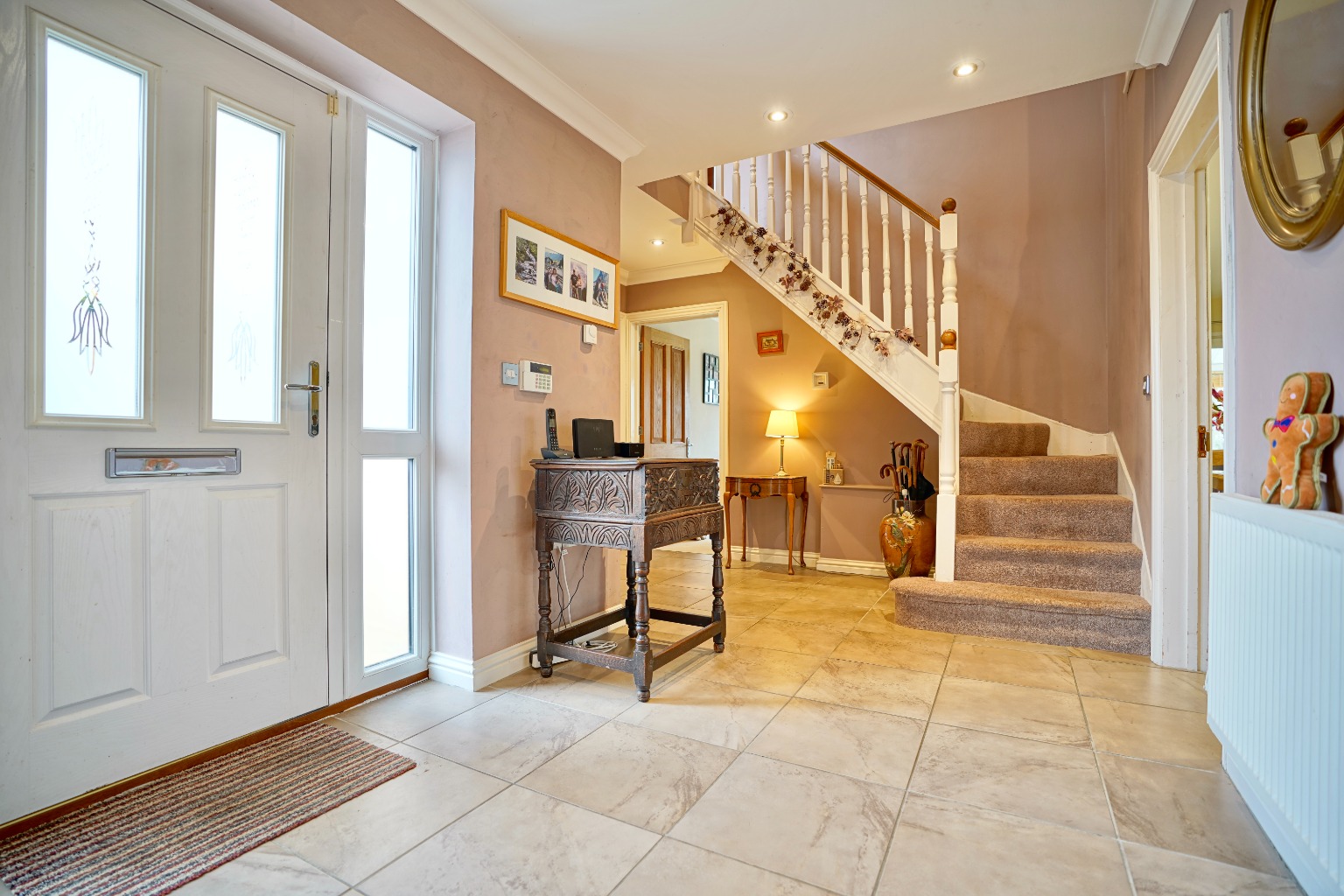 5 bed detached house for sale in Moat Close, Huntingdon  - Property Image 5