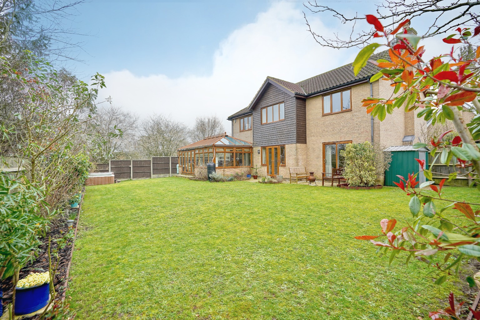 5 bed detached house for sale in Moat Close, Huntingdon  - Property Image 21