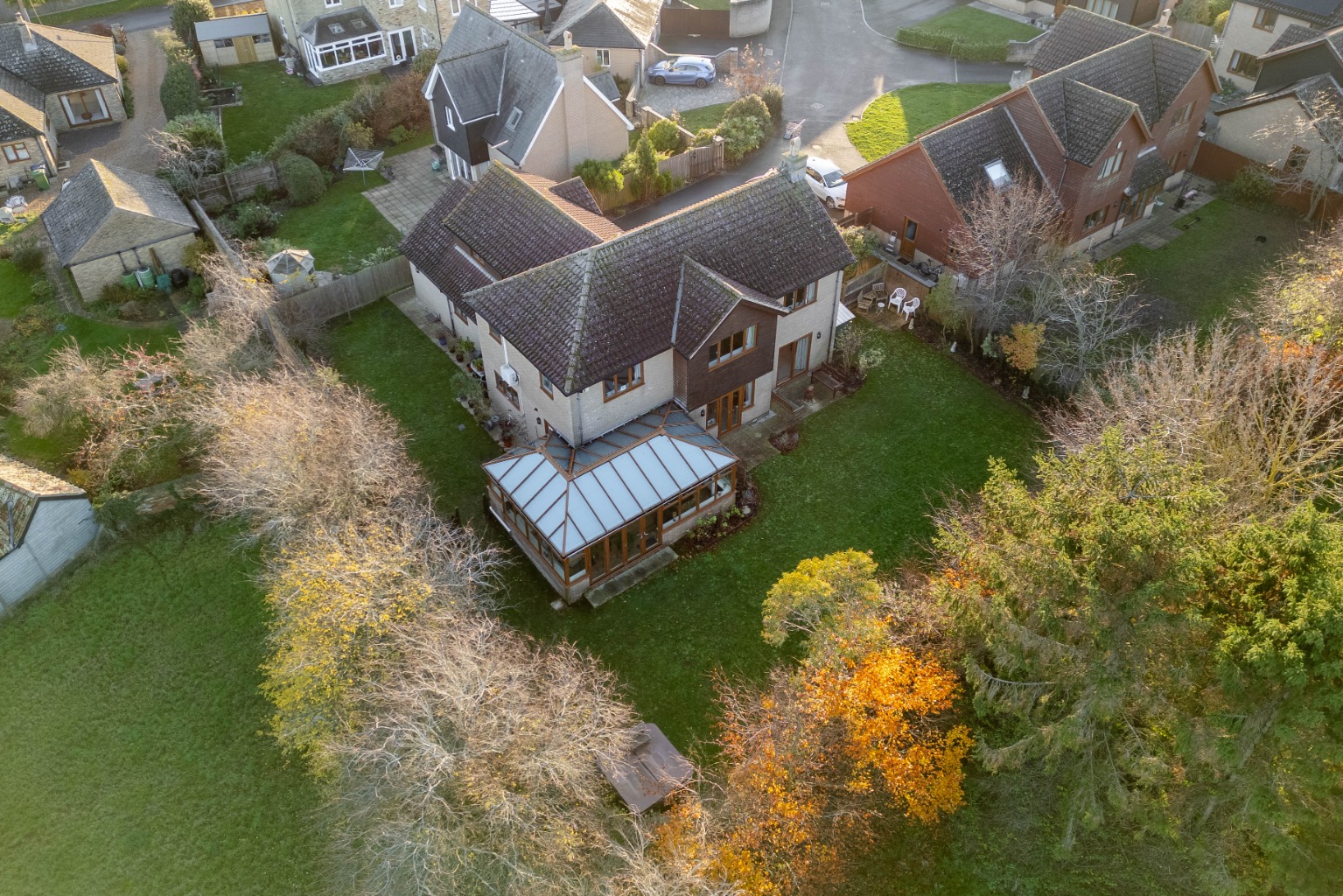 5 bed detached house for sale in Moat Close, Huntingdon 23