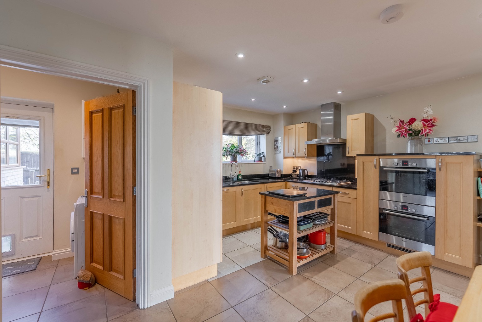 5 bed detached house for sale in Moat Close, Huntingdon 5