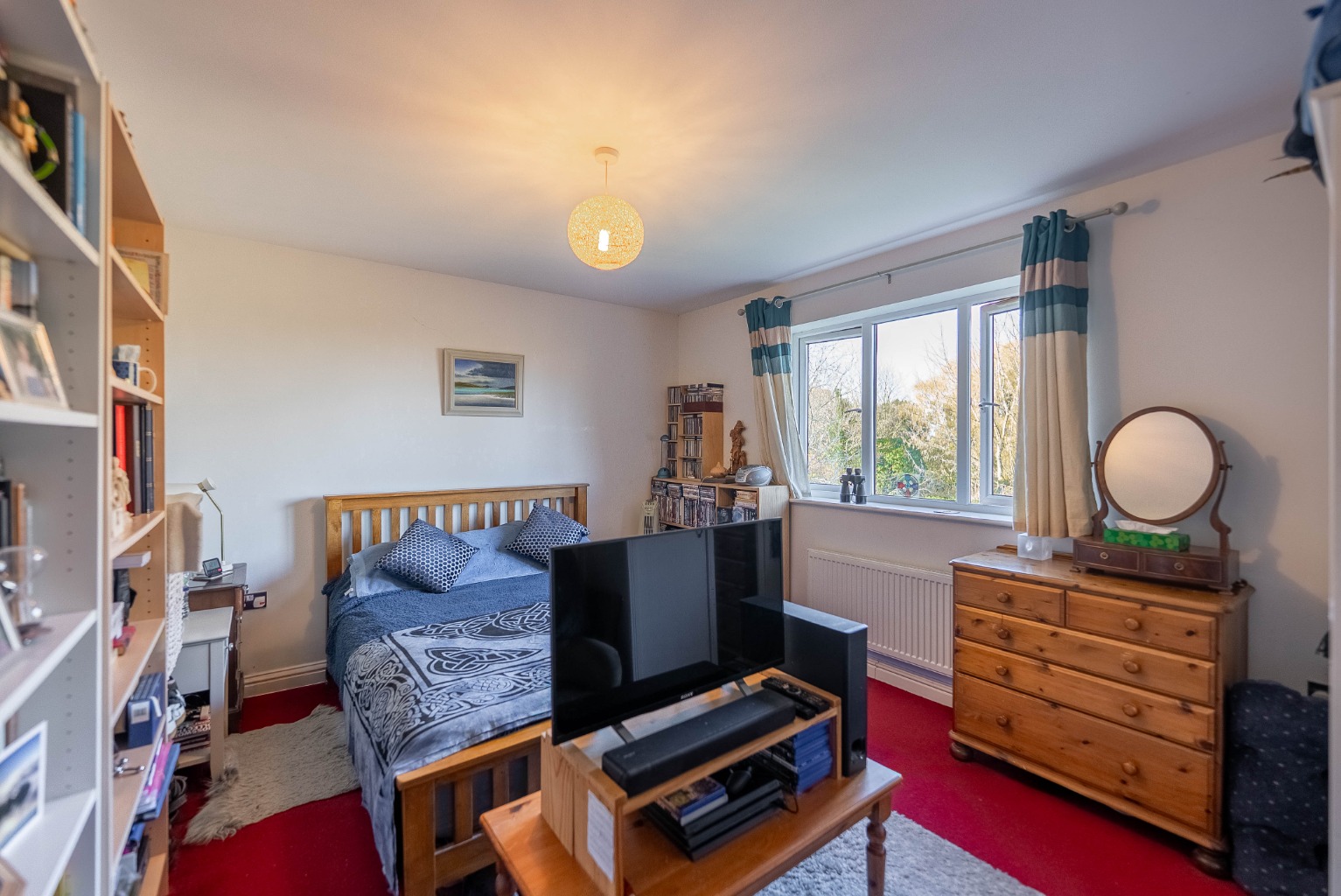 5 bed detached house for sale in Moat Close, Huntingdon  - Property Image 19